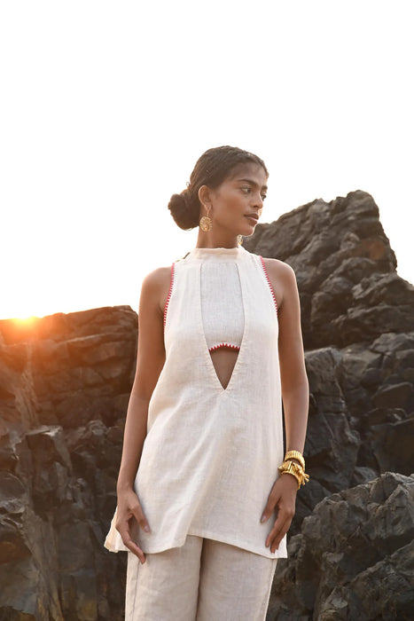 Ava Backless Top
