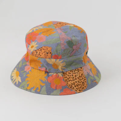 Into the wild reversible bucket hat